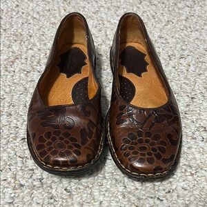 Born Brown Floral Leather Women's Shoes